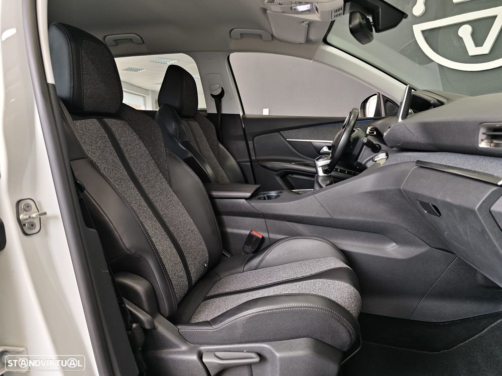 Peugeot 3008 PureTech 130 Stop & Start Allure - 34