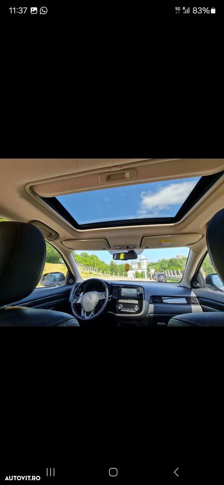 Mitsubishi Outlander - 4