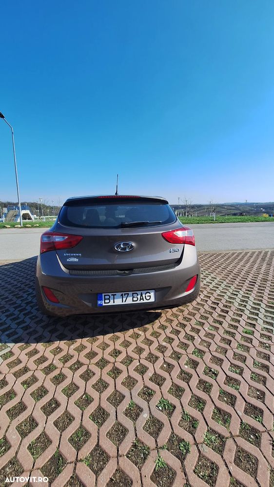Hyundai i30 1.6 MPi Highway - 16