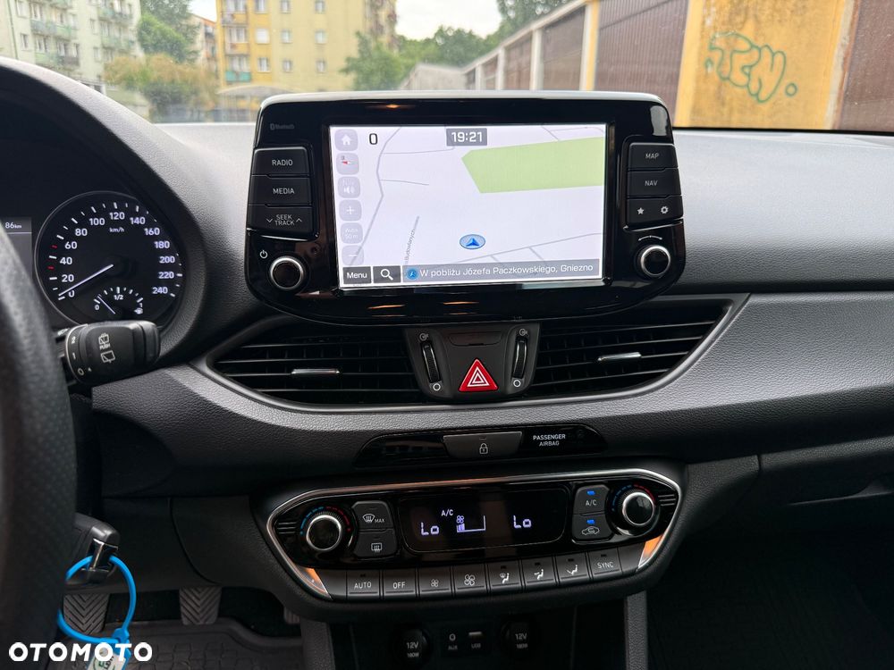 Hyundai i30 1.4 T-GDI GO Plus - 14