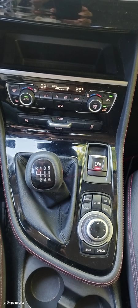 BMW 216 Active Tourer d Line Sport - 12