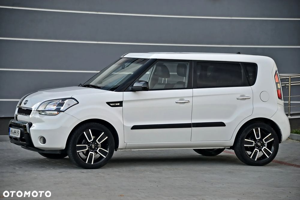 Kia Soul 1.6 CVVT Black Collection - 22