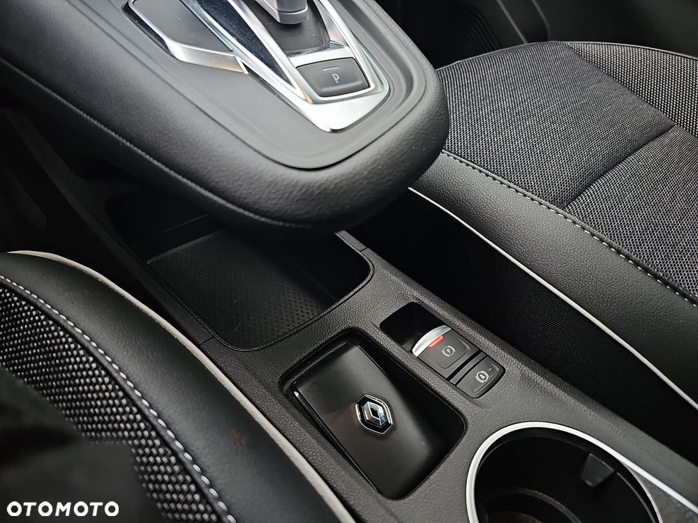 Renault Captur 1.6 E-TECH Full Hybrid 145 Techno - 18