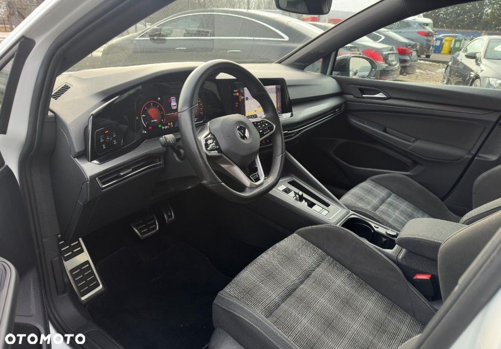 Volkswagen Golf - 14