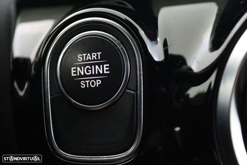 Mercedes-Benz A 250 Limousine e Style Plus - 16