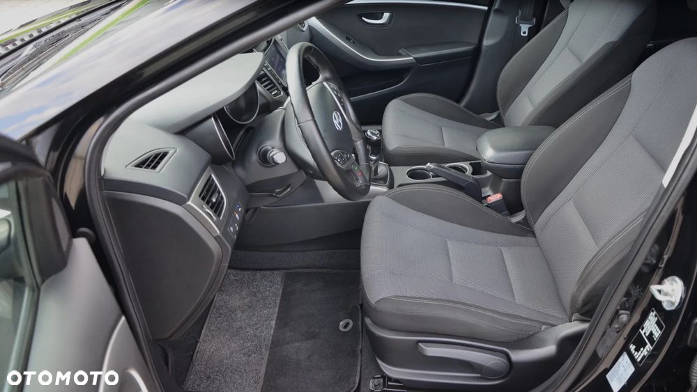 Hyundai i30 - 17