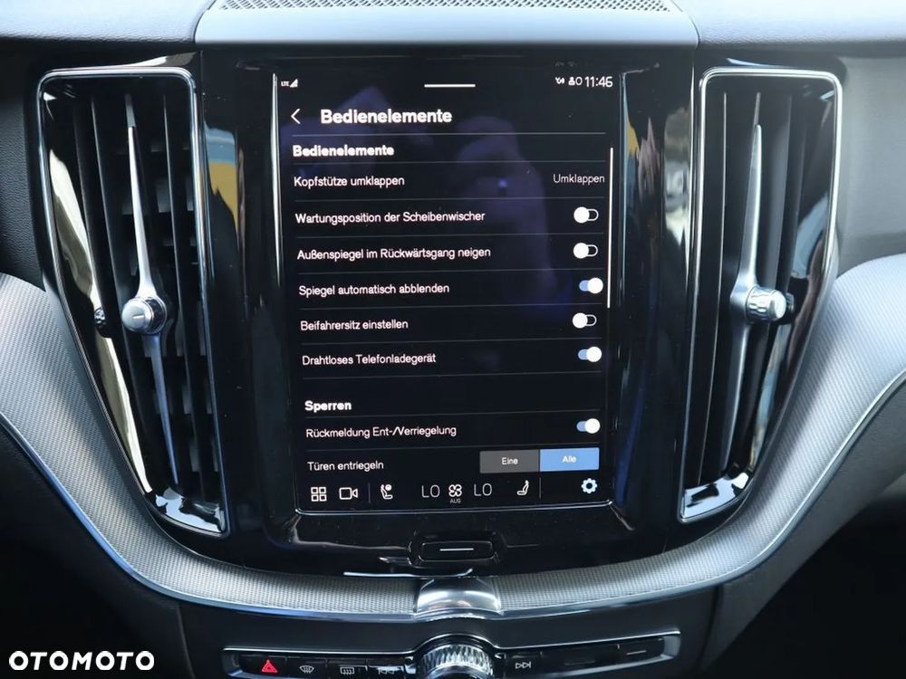 Volvo XC 60 B4 B Plus Dark - 13