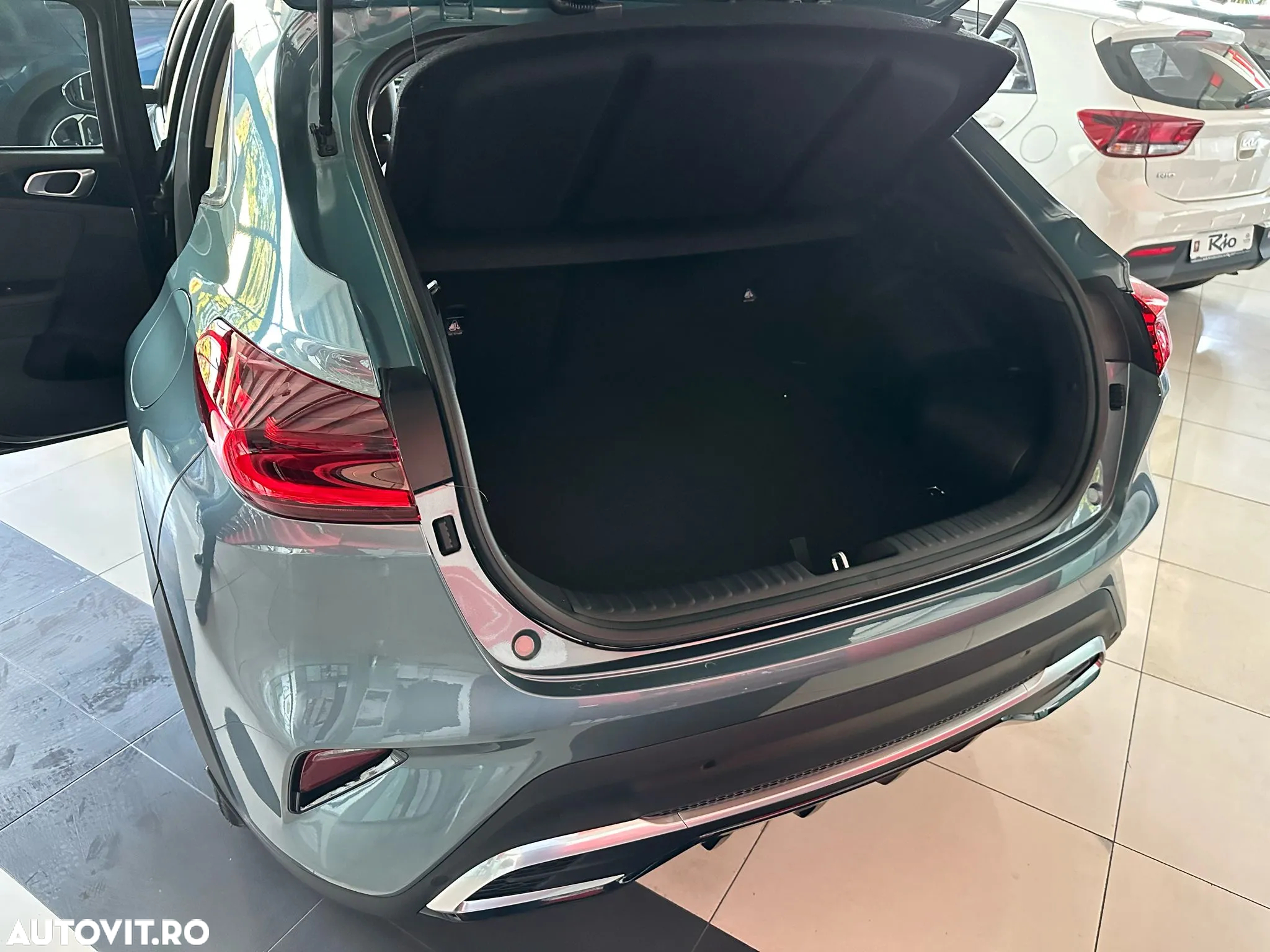 Kia XCeed 1.6 GDI 6DCT PHEV Vision - 5