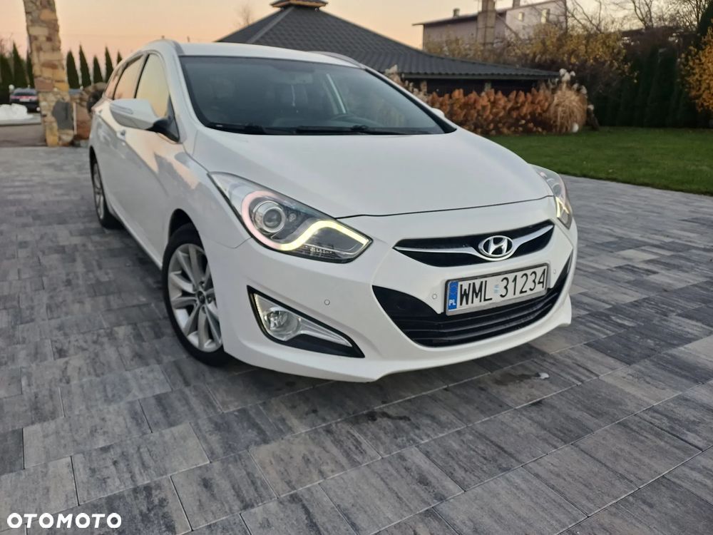 Hyundai i40 Kombi 1.7 CRDi Premium - 9