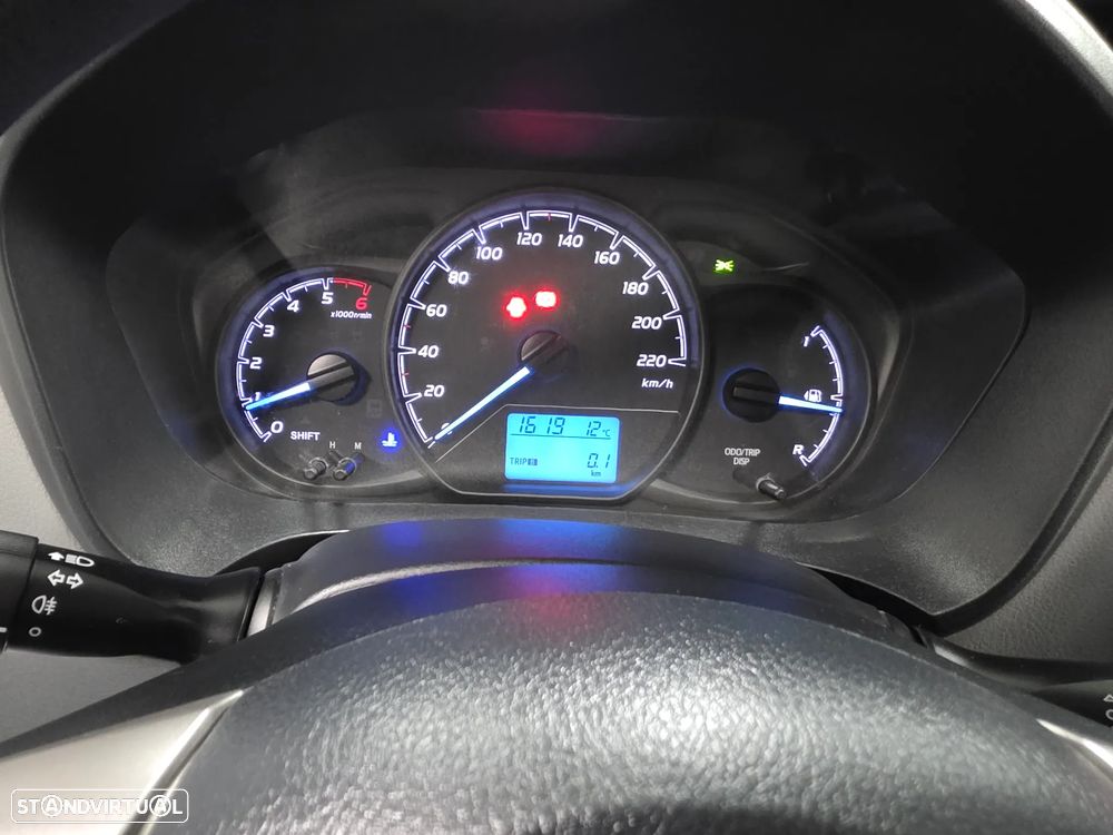 Toyota Yaris 1.4 D-4D ACtive+AC - 47