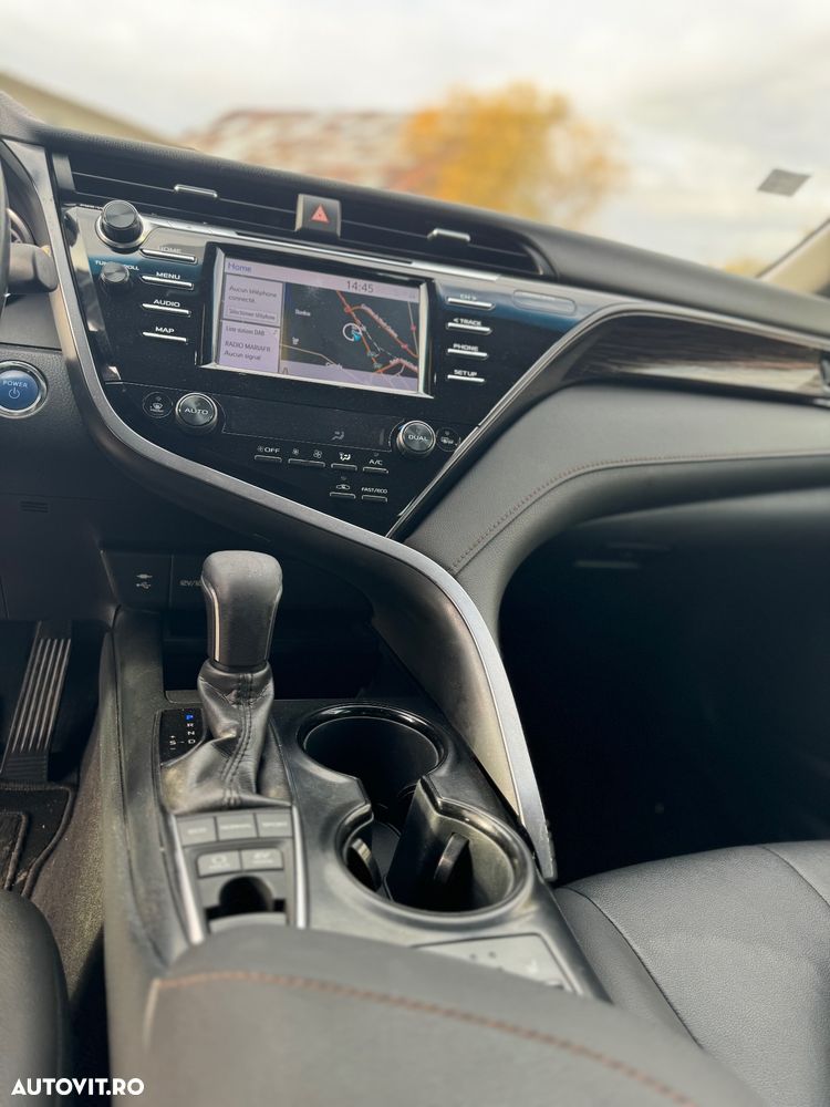 Toyota Camry Business Edition - 22