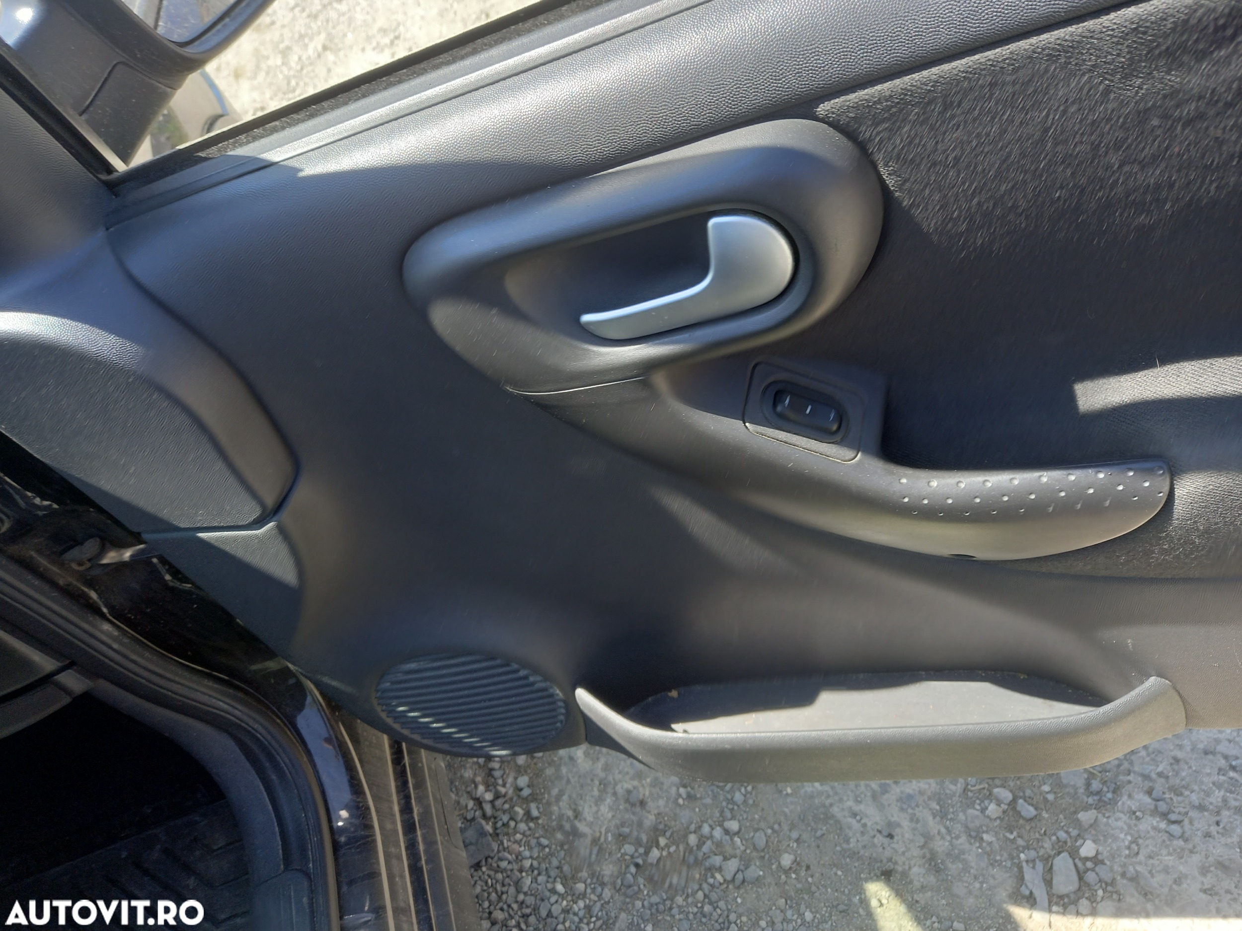 Dezmembrari  Opel CORSA C  2000  > 2009 1.2 Twinport Benzina - 15
