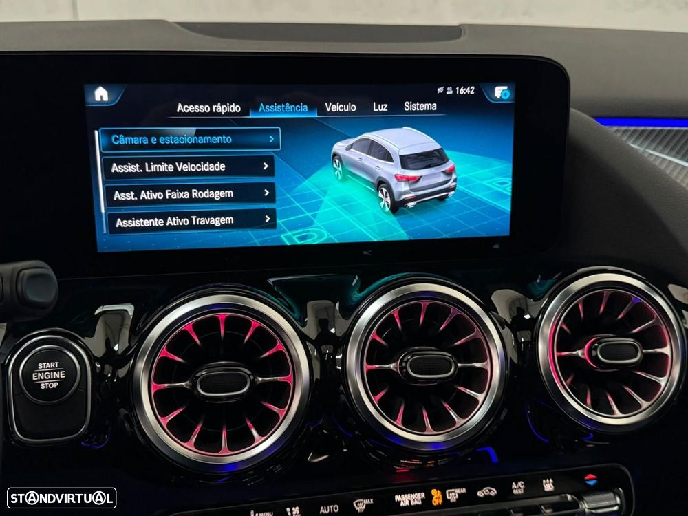 Mercedes-Benz GLA 250 e AMG Line - 25