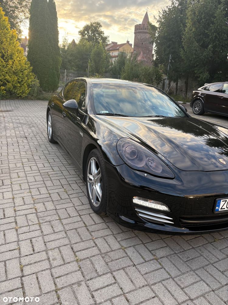 Porsche Panamera 4 - 4