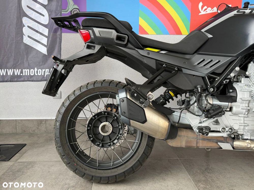 Moto Guzzi Stelvio - 12