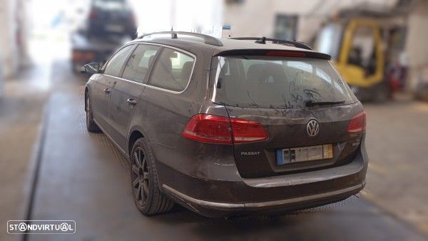 Para Peças Volkswagen Passat Variant (365) - 2