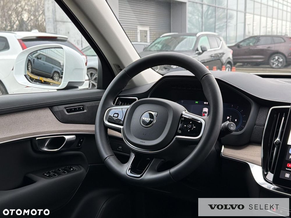 Volvo XC 90 - 13