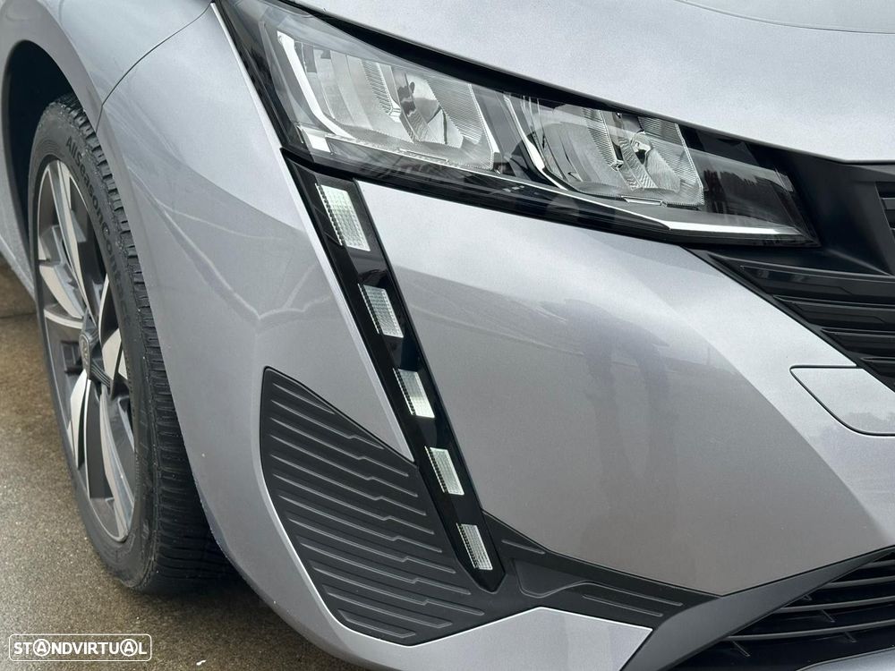 Peugeot 308 1.6 Hybrid Allure e-EAT8 - 4