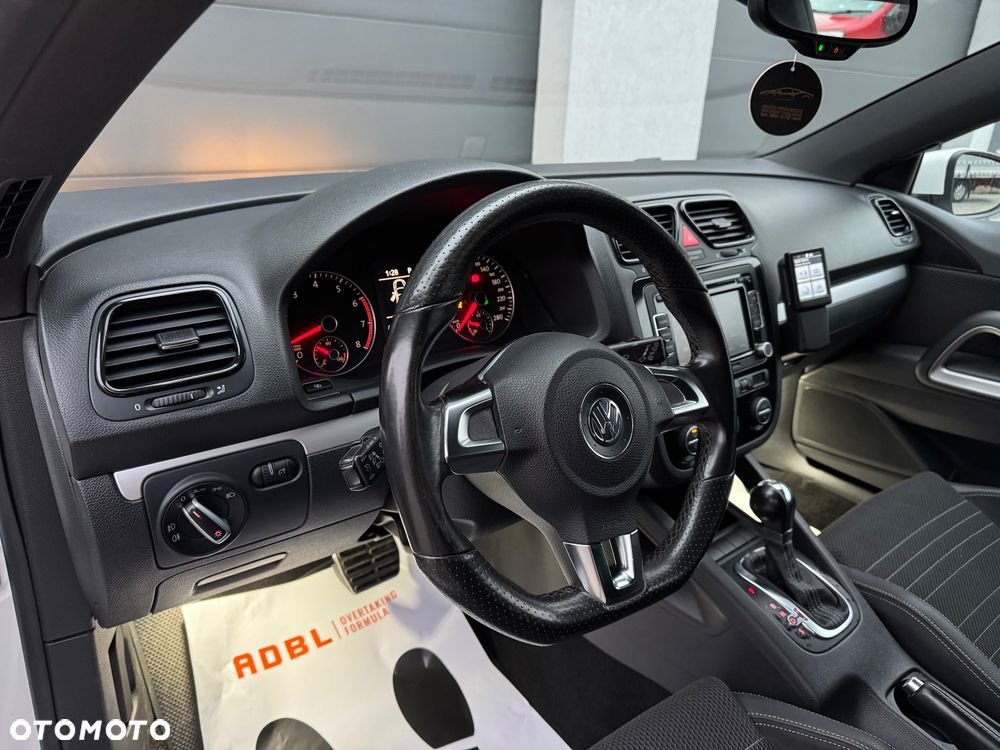 Volkswagen Scirocco 1.4 TSI DSG GTS - 16