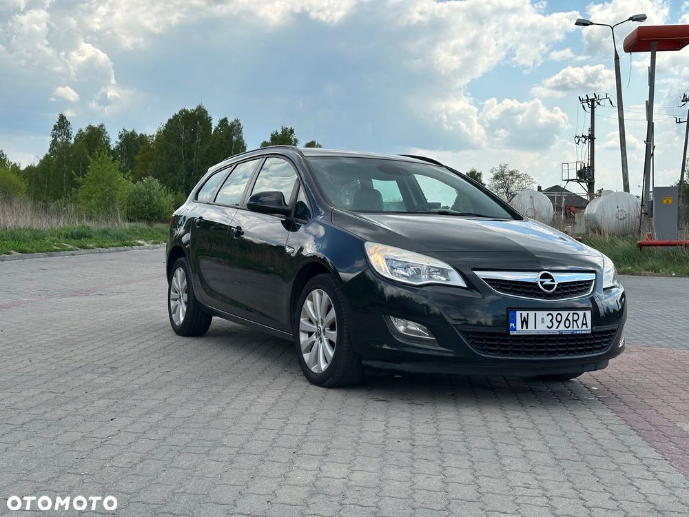Opel Astra 1.4 T Cosmo - 13