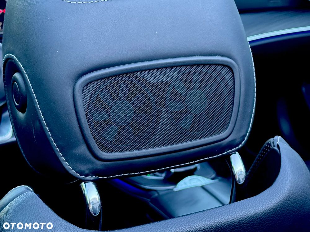 Mercedes-Benz Klasa E 220 d 9G-TRONIC - 33