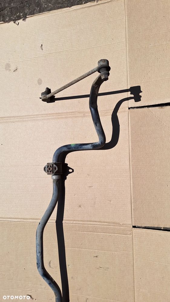 DRAZEK STABILIZATORA AVENSIS T25 2.2 D-CAT - 3