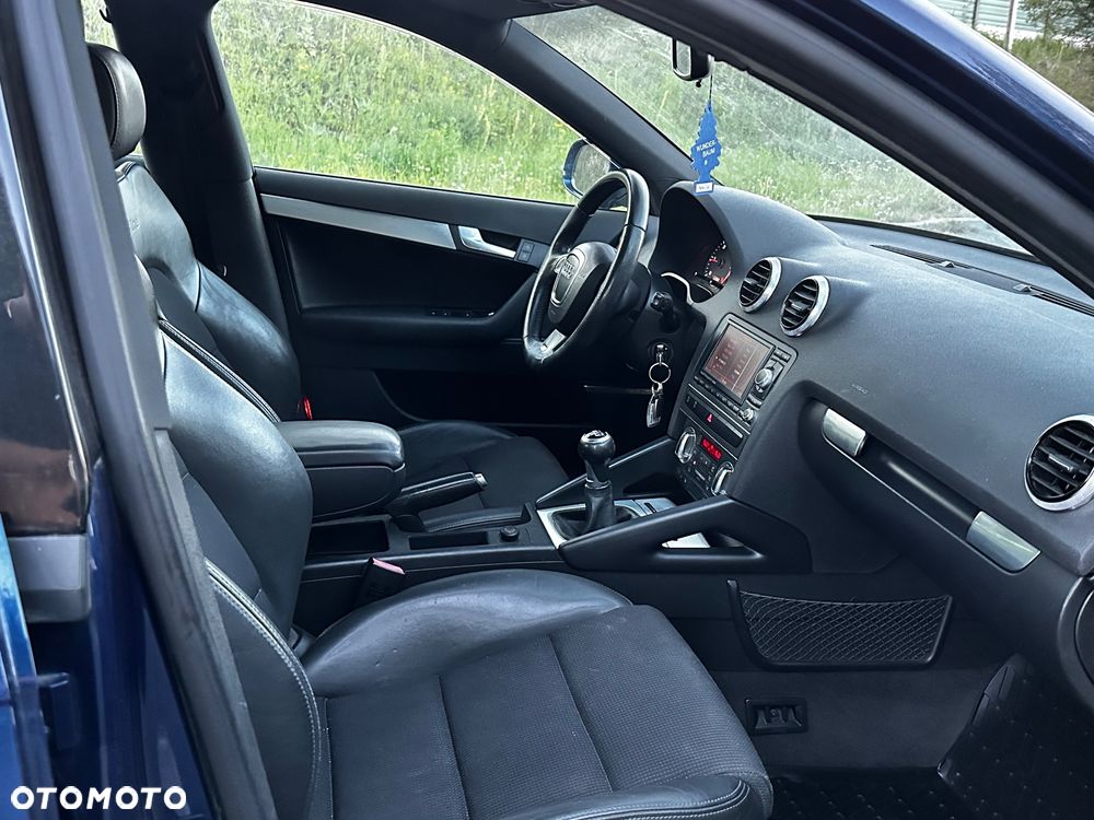 Audi A3 Sportback - 10