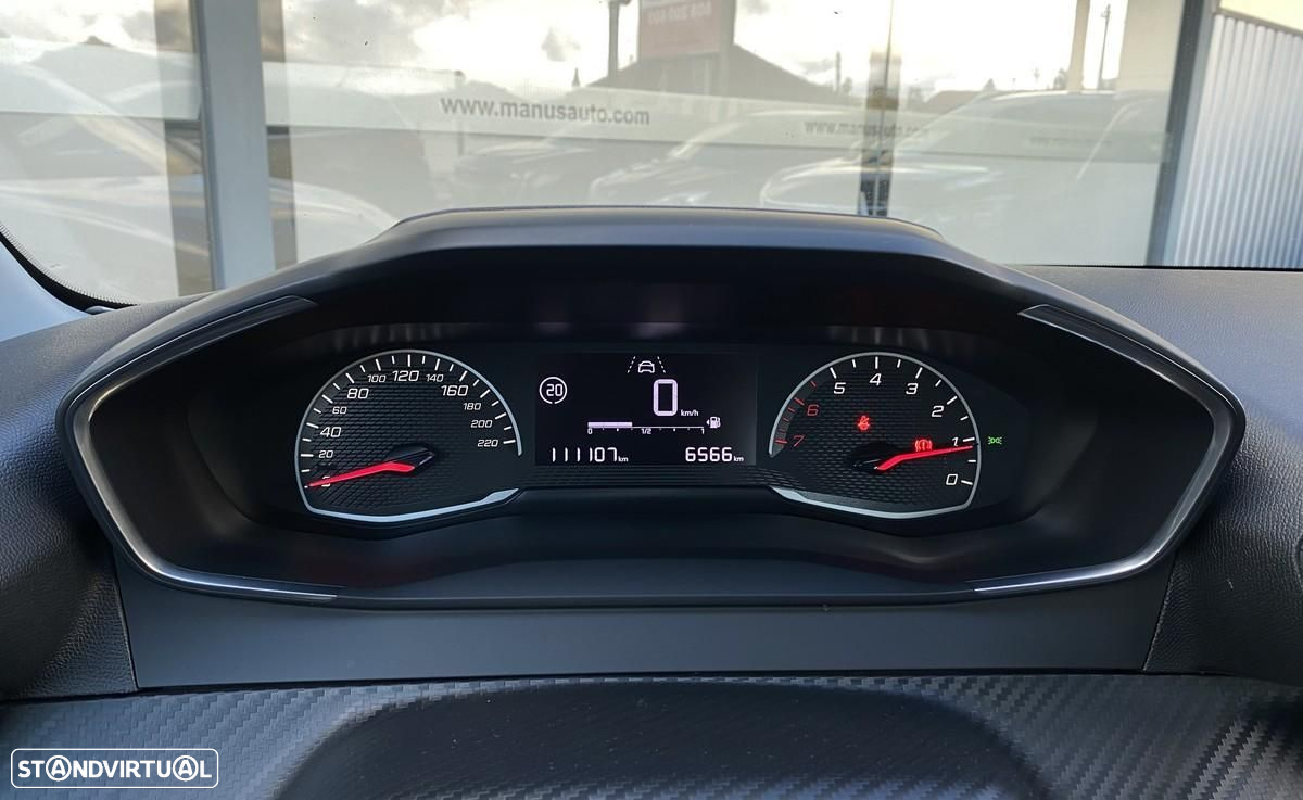 Peugeot 208 1.2 PureTech Active - 25