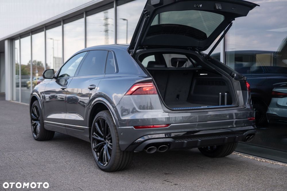 Audi SQ8 TFSI Quattro Tiptronic - 9