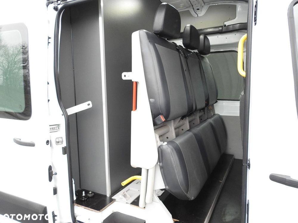 Ford TRANSIT FURGON BRYGADÓWKA  6 MIEJSC TEMPOMAT KLIMATYZACJA  185KM - 41