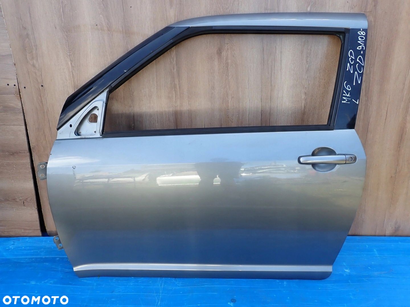 SUZUKI SWIFT MK6 3d 04-09 DRZWI LEWE ZCD - 1