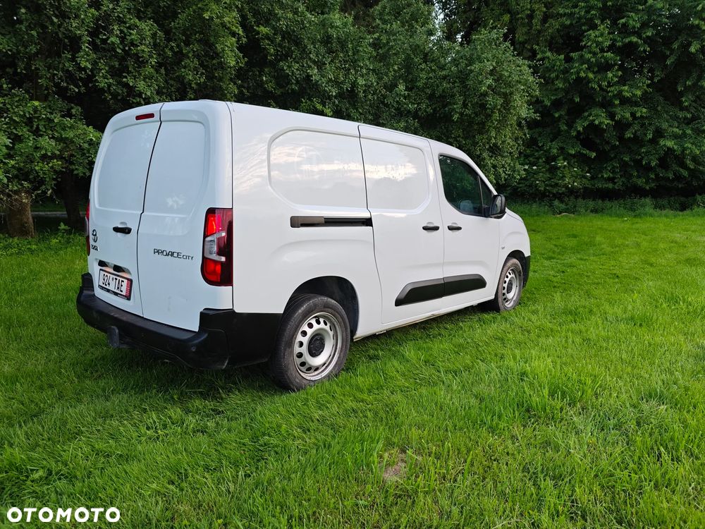 Toyota Proace City - 3
