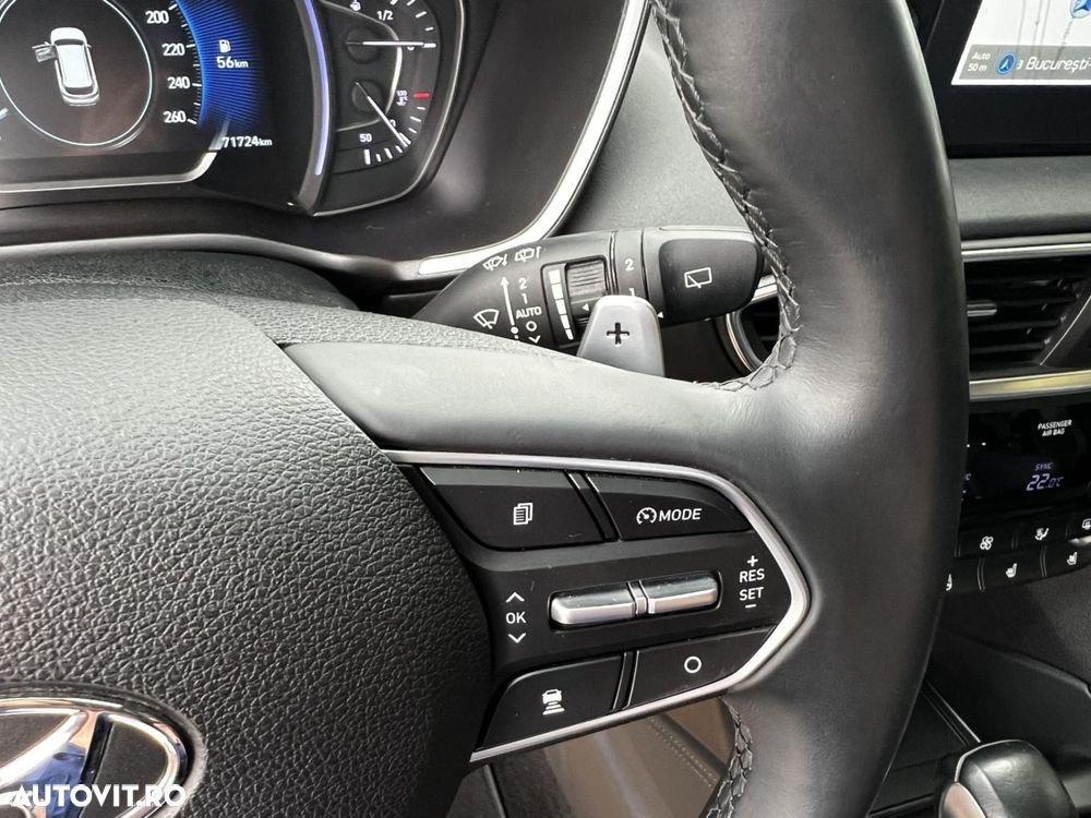 Hyundai Santa Fe 2.2 CRDi 4WD 8AT Luxury - 14
