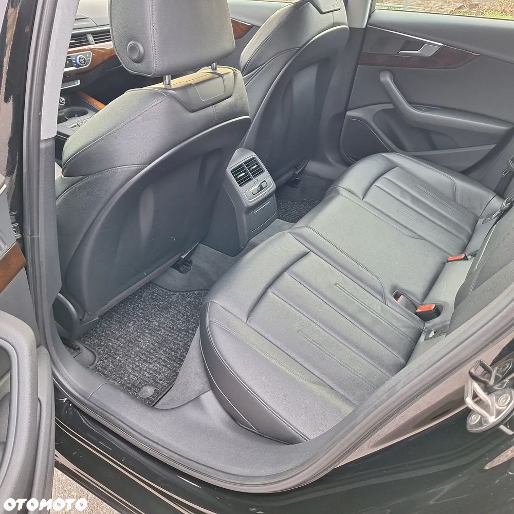 Audi A4 Avant 2.0 TDI S tronic quattro sport - 25