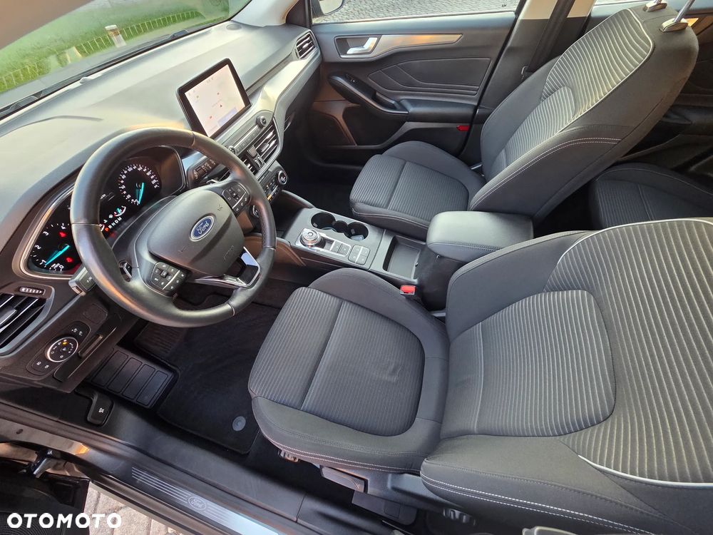 Ford Focus 2.0 EcoBlue Titanium Business - 15