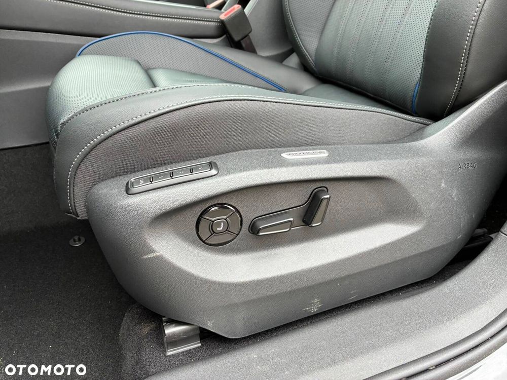 Volkswagen Tiguan - 28