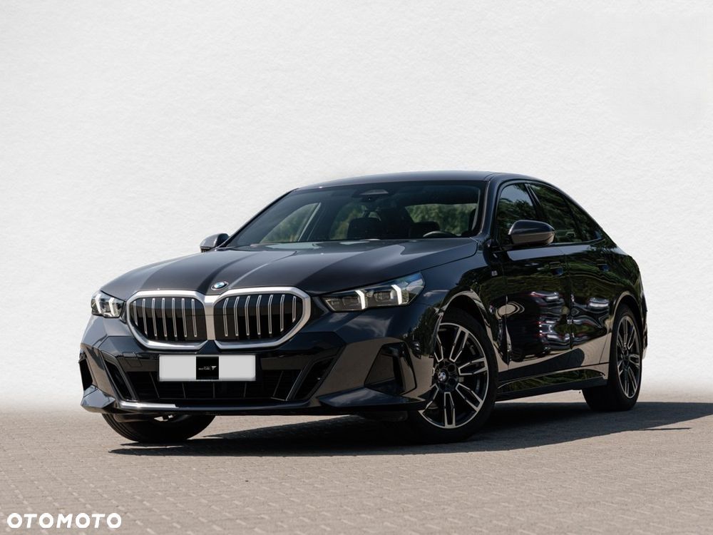 BMW Seria 5 520d xDrive mHEV M Sport
