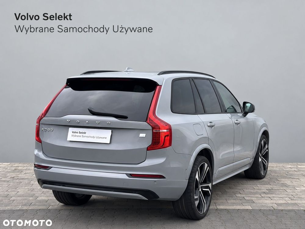 Volvo XC 90 - 7