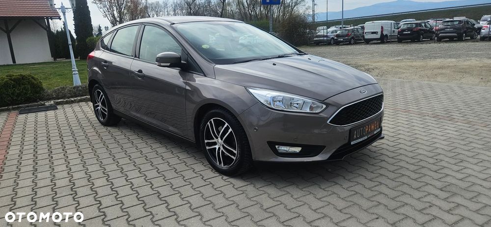 Ford Focus - 28