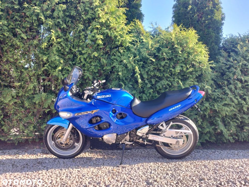 Suzuki GSX
