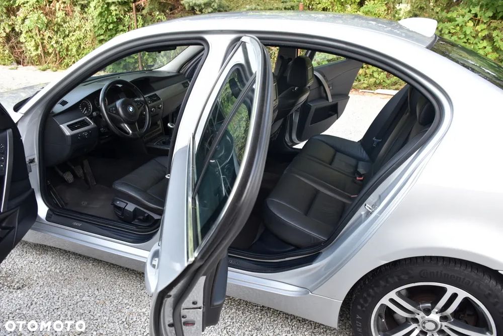 BMW Seria 5 - 22