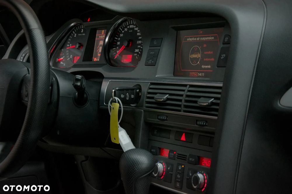 Audi A6 Avant 3.0 TDI tiptronic DPF quattro - 8