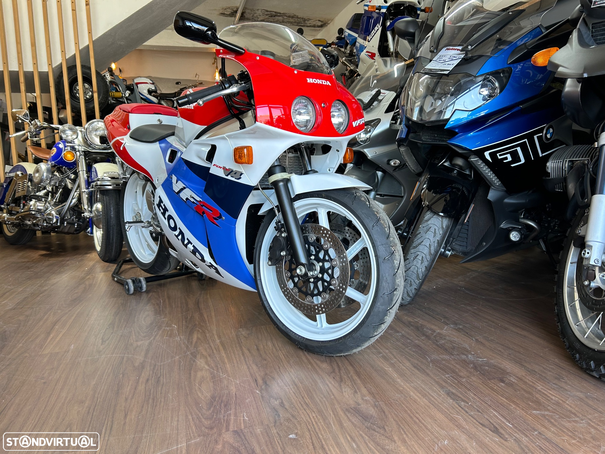 Honda VFR 400 Nc30 - 2
