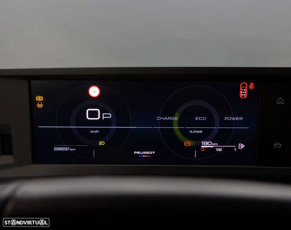 Peugeot 5008 1.2 Hybrid Allure e-DCS6 - 28