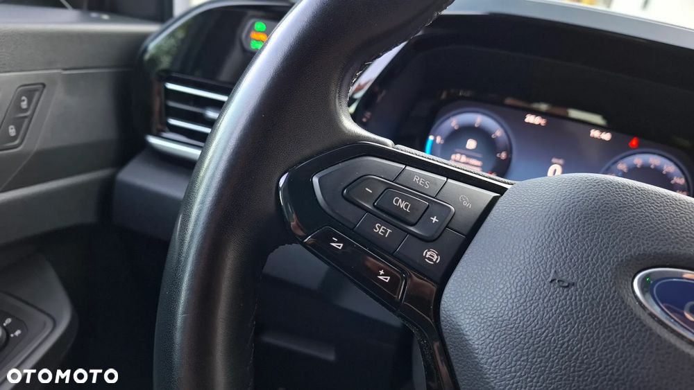 Ford Tourneo Connect - 34