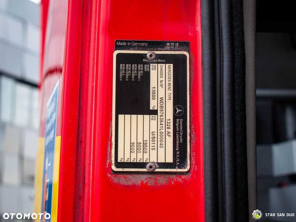 Mercedes-Benz ATEGO 1328 4x4 ZIEGLER LF 20/16 Straż pożarna - 27