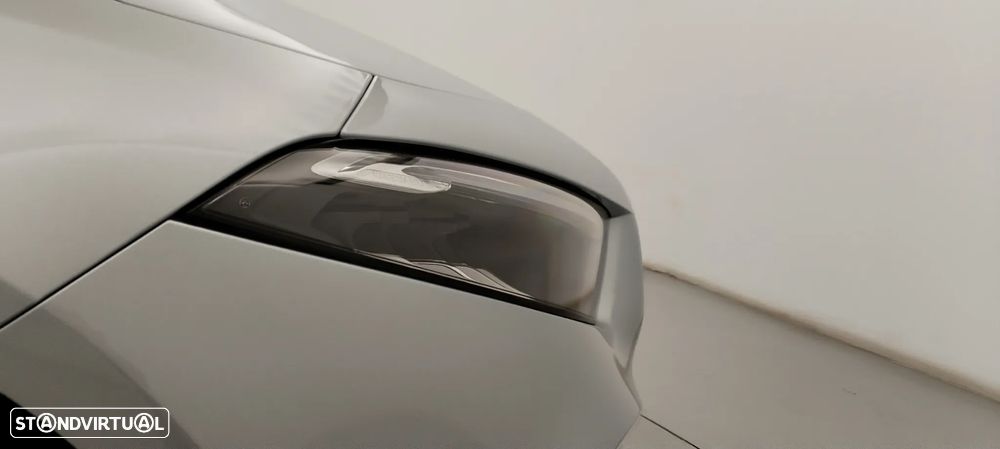 Mercedes-Benz A 200 Standard - 33