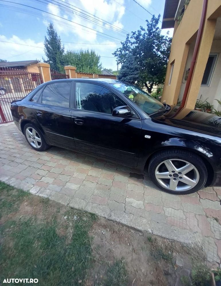 Audi A4 2.0 TDI B8 - 3