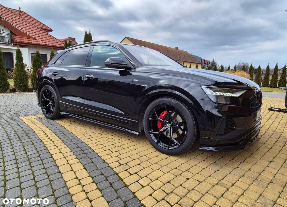 Audi Q8 - 1