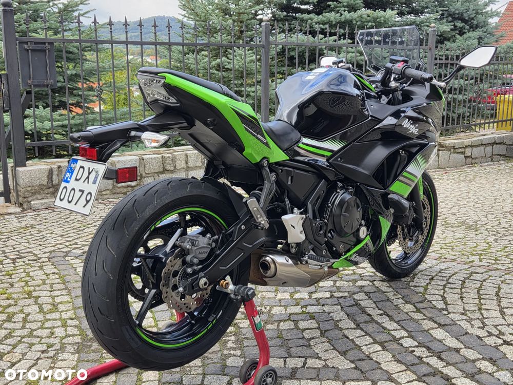 Kawasaki Ninja - 4